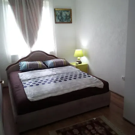 Dado Apartment