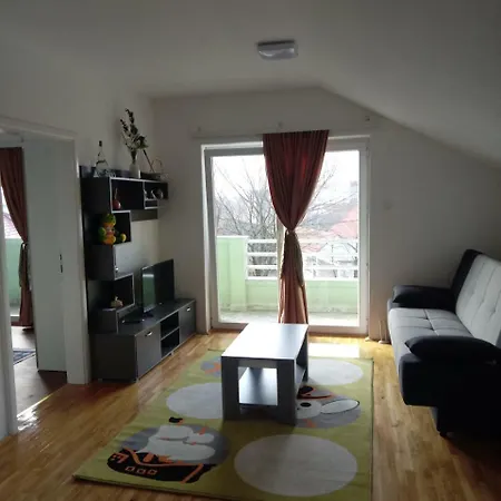 Apartment Dado